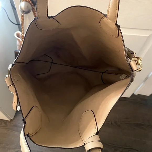 CHARMING CHARLIE SNAKESKIN HOBO 🐍 - Picture 2 of 6